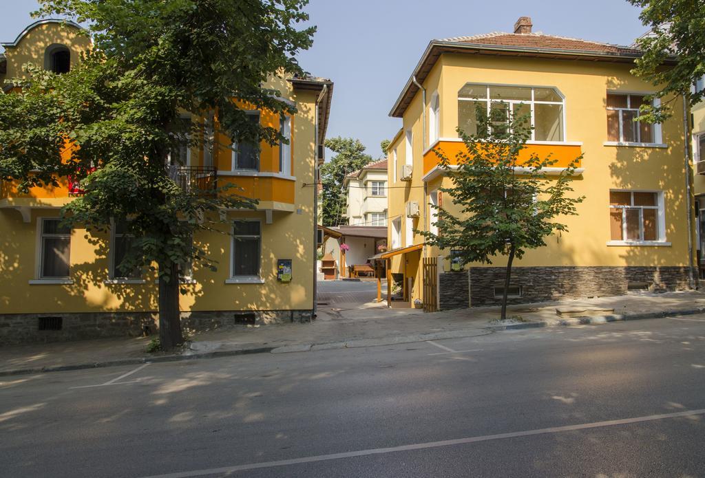 Guest House Anelim Veliko Tarnovo Exterior photo
